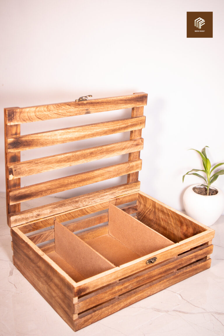 BOX3